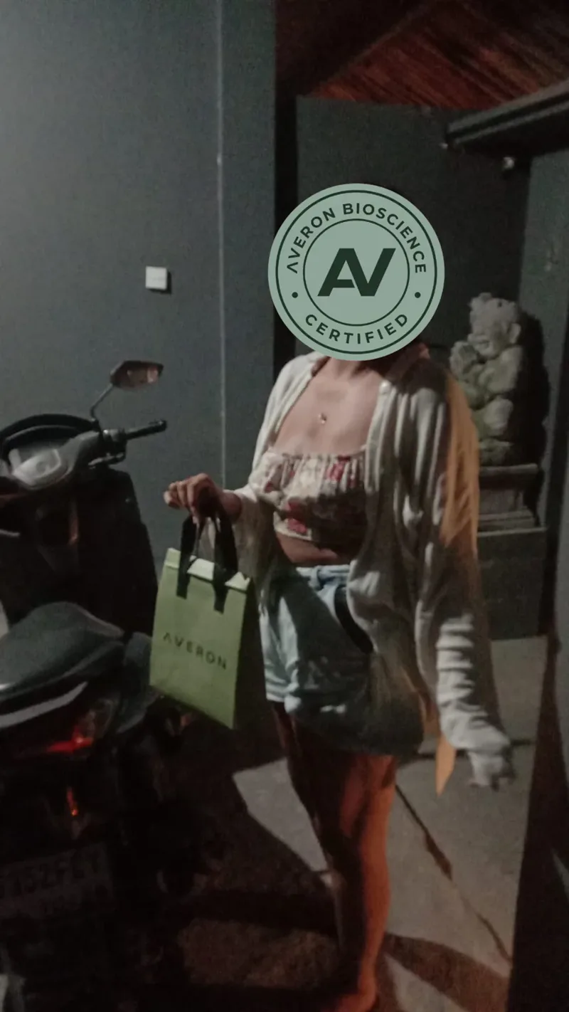 AVERON customer receiving their delivery in Bali, photo 18