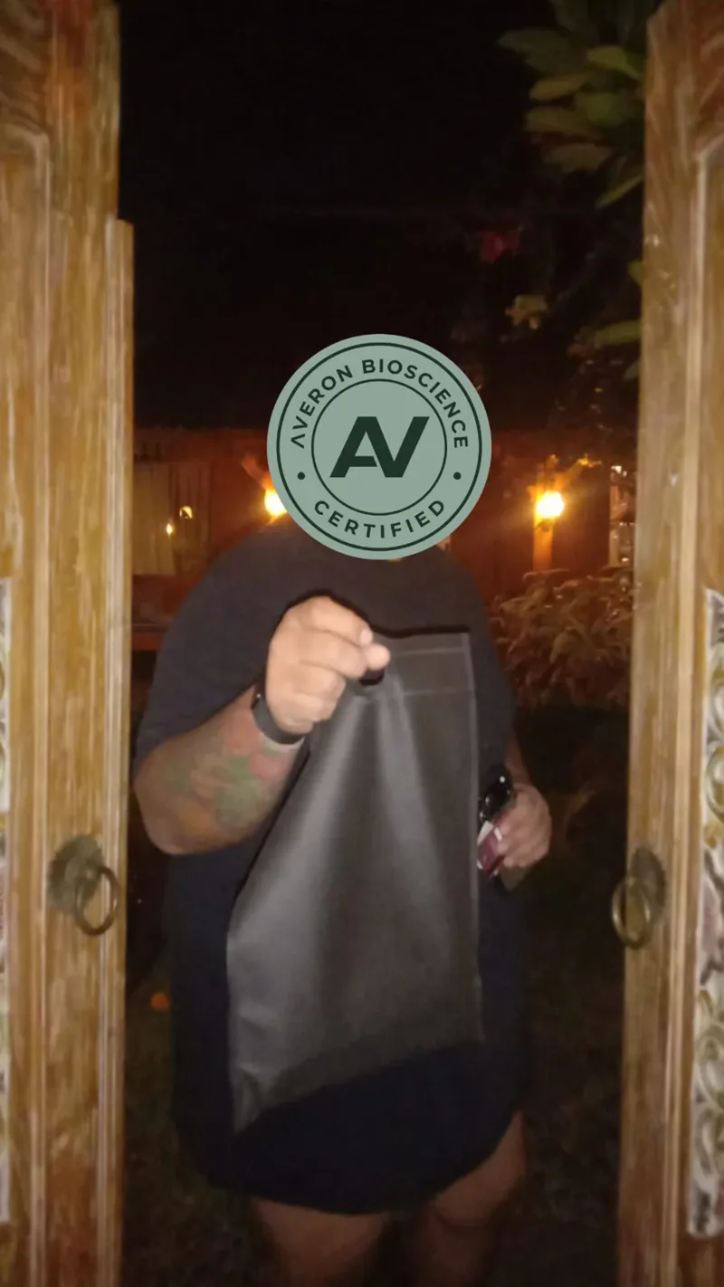 AVERON customer receiving their delivery in Bali, photo 19