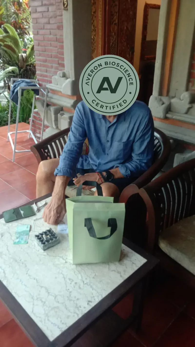 AVERON customer receiving their delivery in Bali, photo 16